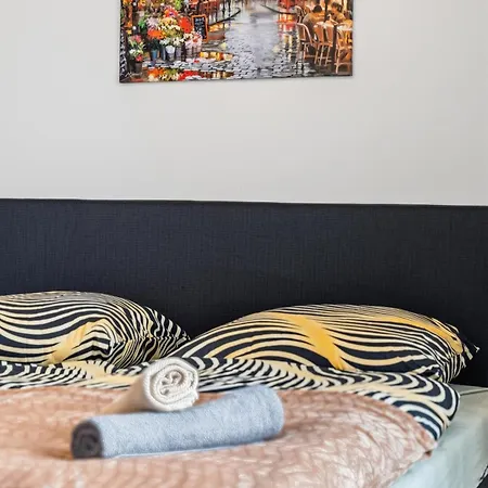 London Royal Apartamento Praga
